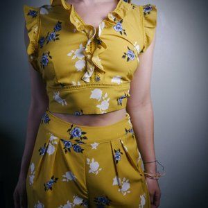 Matching Yellow Set Pants and Blouse